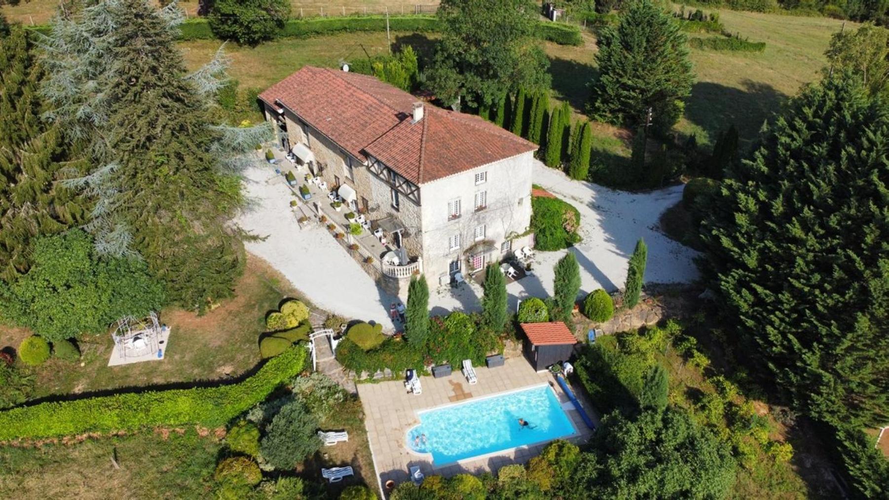 Bed and Breakfast La Ferme De Jeanne Сен-Жирон Экстерьер фото
