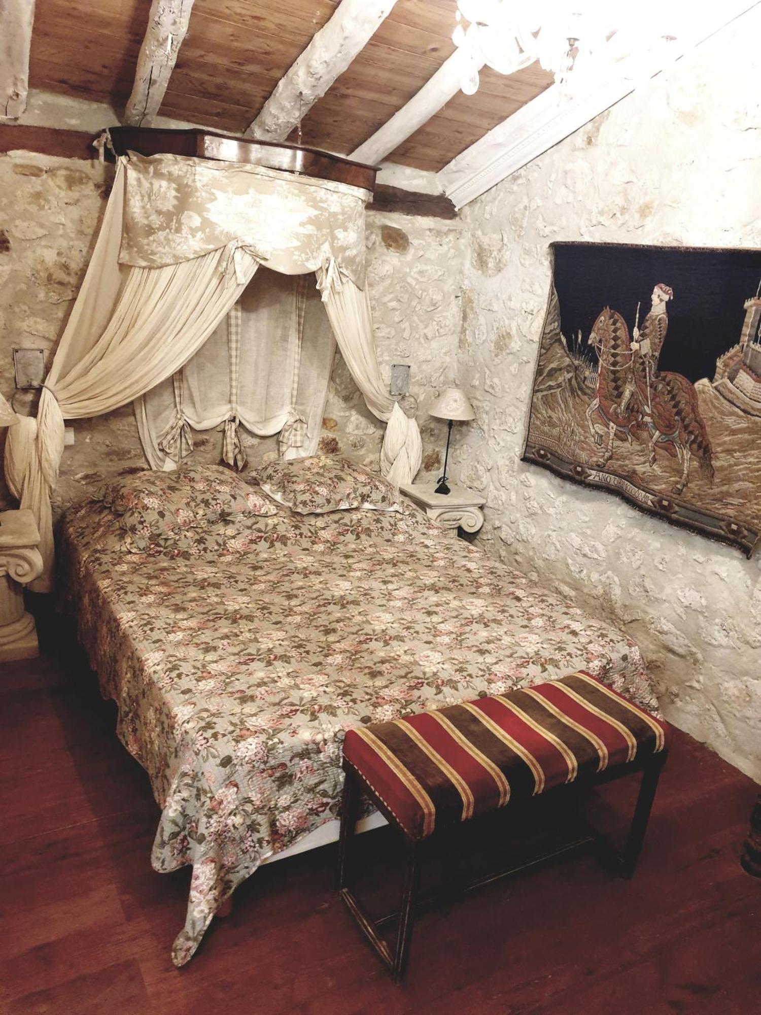 Bed and Breakfast La Ferme De Jeanne Сен-Жирон Экстерьер фото